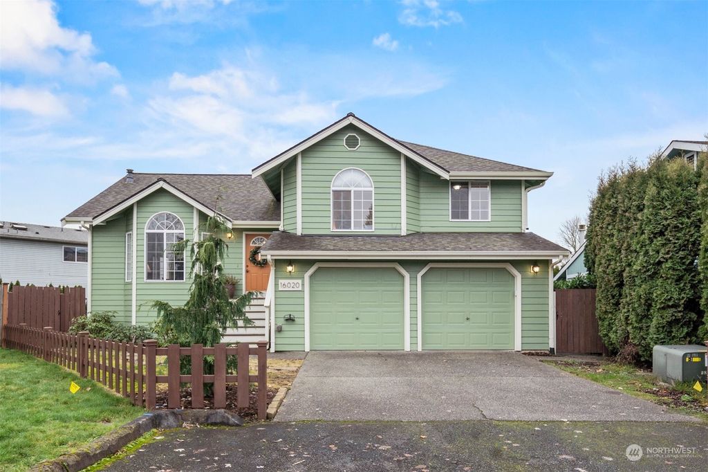 Photo of 16020 Cascade Lane SE, Monroe, WA 98272 (MLS # 2324675)
