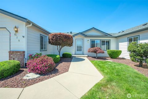 Photo of 575 Canyon Drive #83, East Wenatchee, WA 98802 (MLS # 2523450)