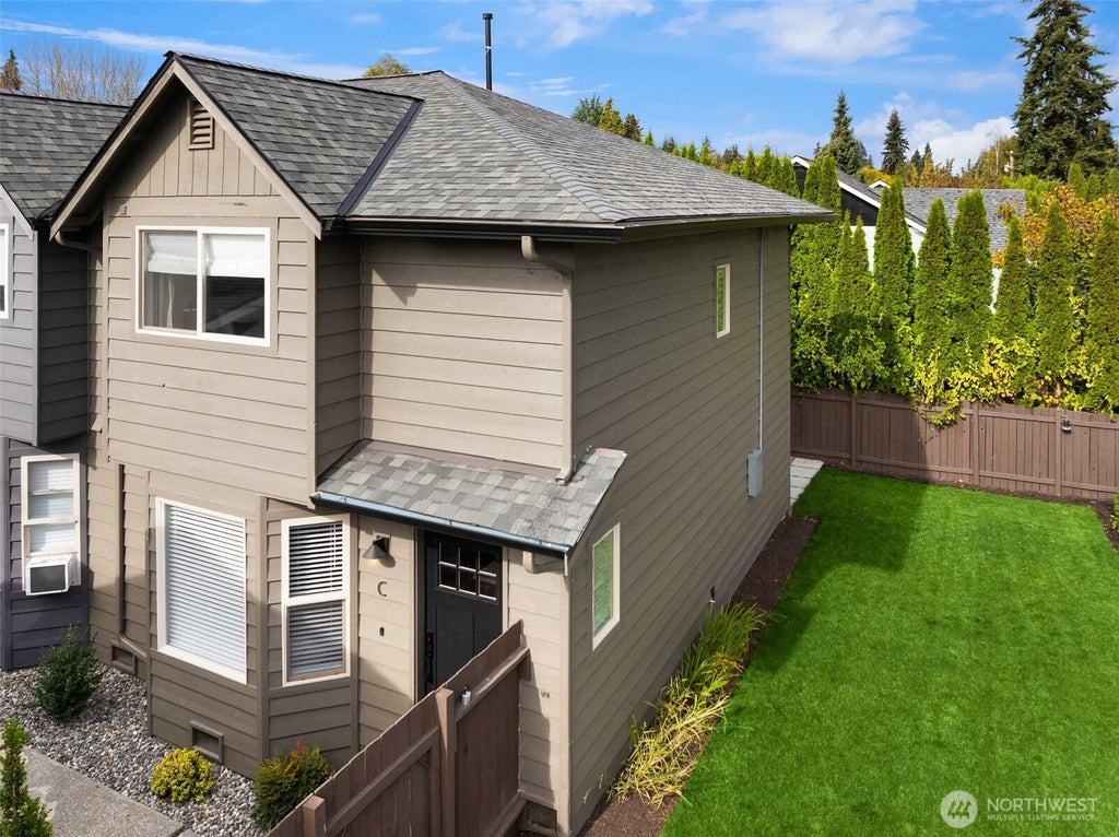 Photo of 509 Avenue A #C, Snohomish, WA 98290 (MLS # 2594417)