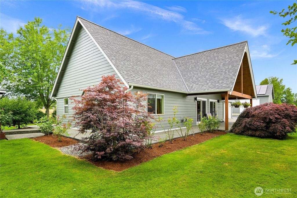 Photo of 772 Lange Road, Bellingham, WA 98226 (MLS # 2546257)