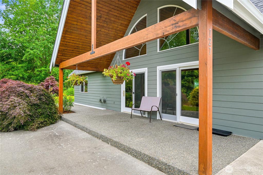 Photo of 772 Lange Road, Bellingham, WA 98226 (MLS # 2546257)