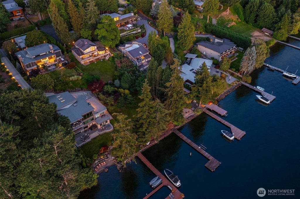 Photo of 1300 8th Street W, Kirkland, WA 98033 (MLS # 2563428)