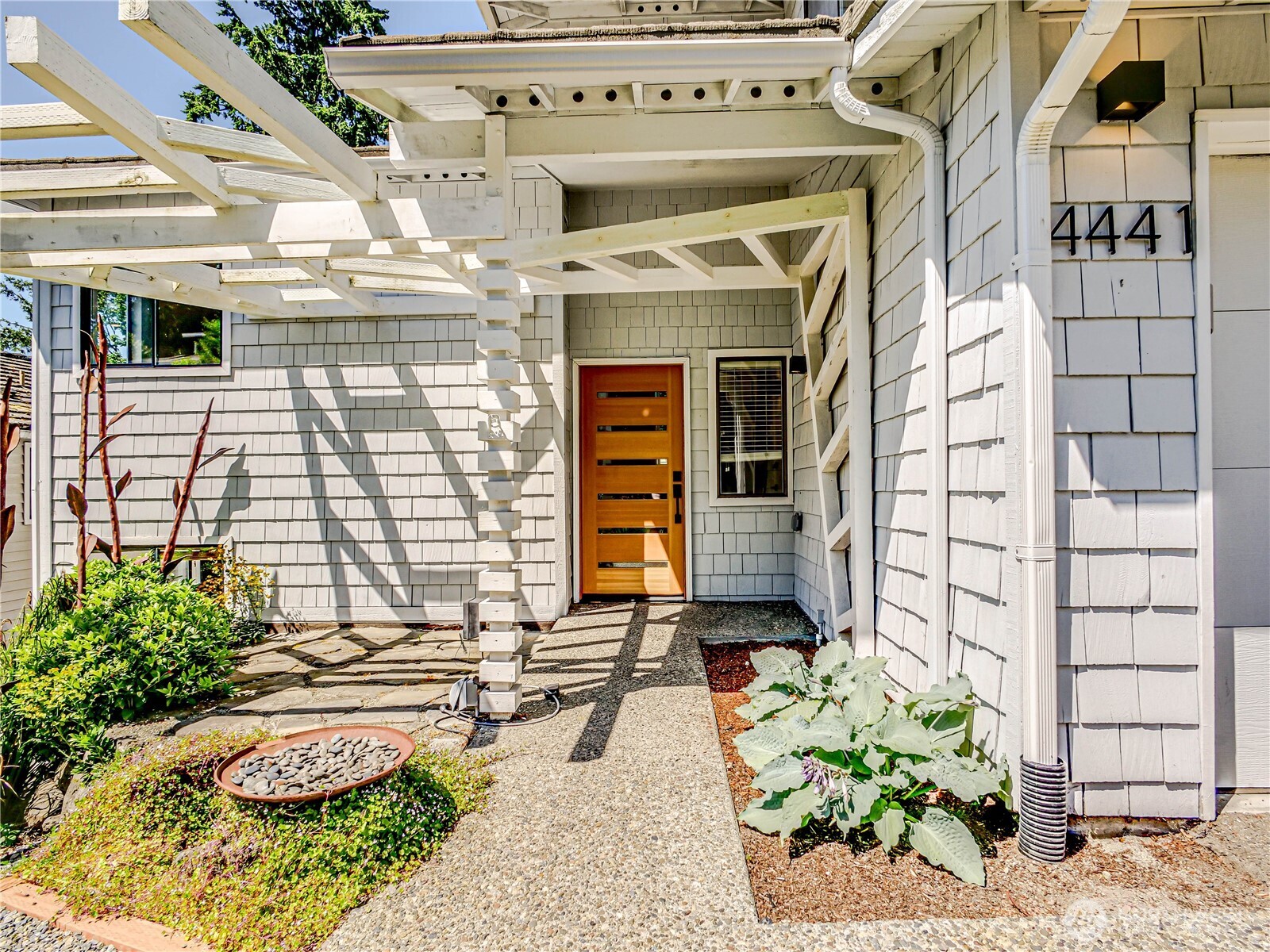4441 53RD Avenue SW