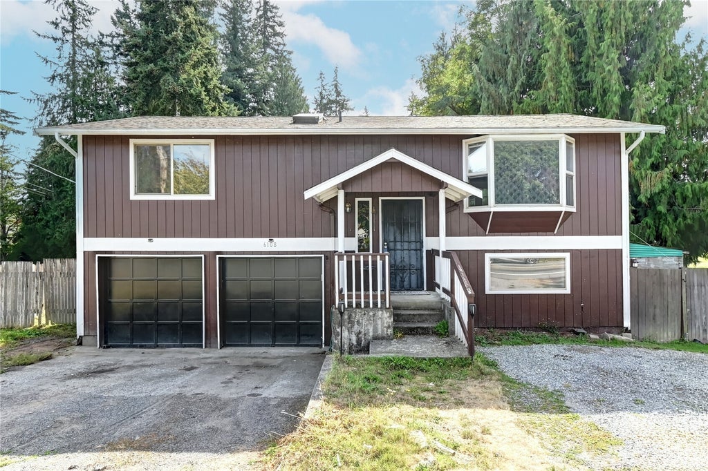 Photo of 6108 88th Street NE, Marysville, WA 98270 (MLS # 2583223)