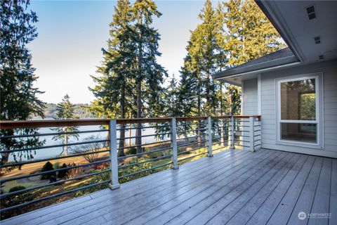 6033 Oyster Bay Road NW Olympia WA 98502