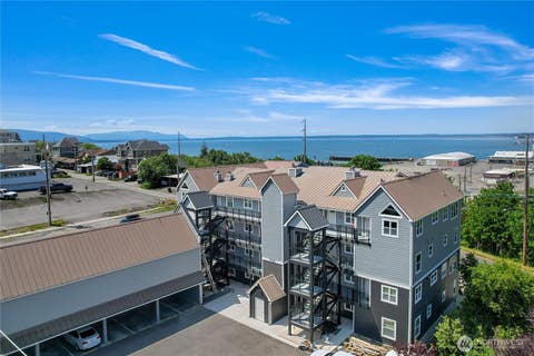 Photo of 705 N State Street #301, Bellingham, WA 98225 (MLS # 2570128)
