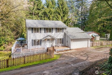 Photo of 2275 Northlake Way NW, Bremerton, WA 98312 (MLS # 2497240)