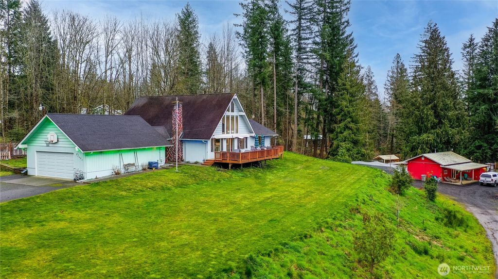 Photo of 23923 SE 202nd Street, Maple Valley, WA 98038 (MLS # 2487408)