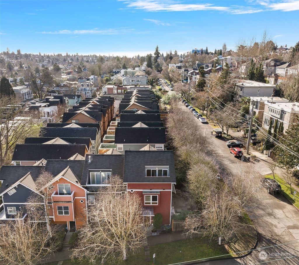 Photo of 2501 E John Street #2501, Seattle, WA 98112 (MLS # 2036146)