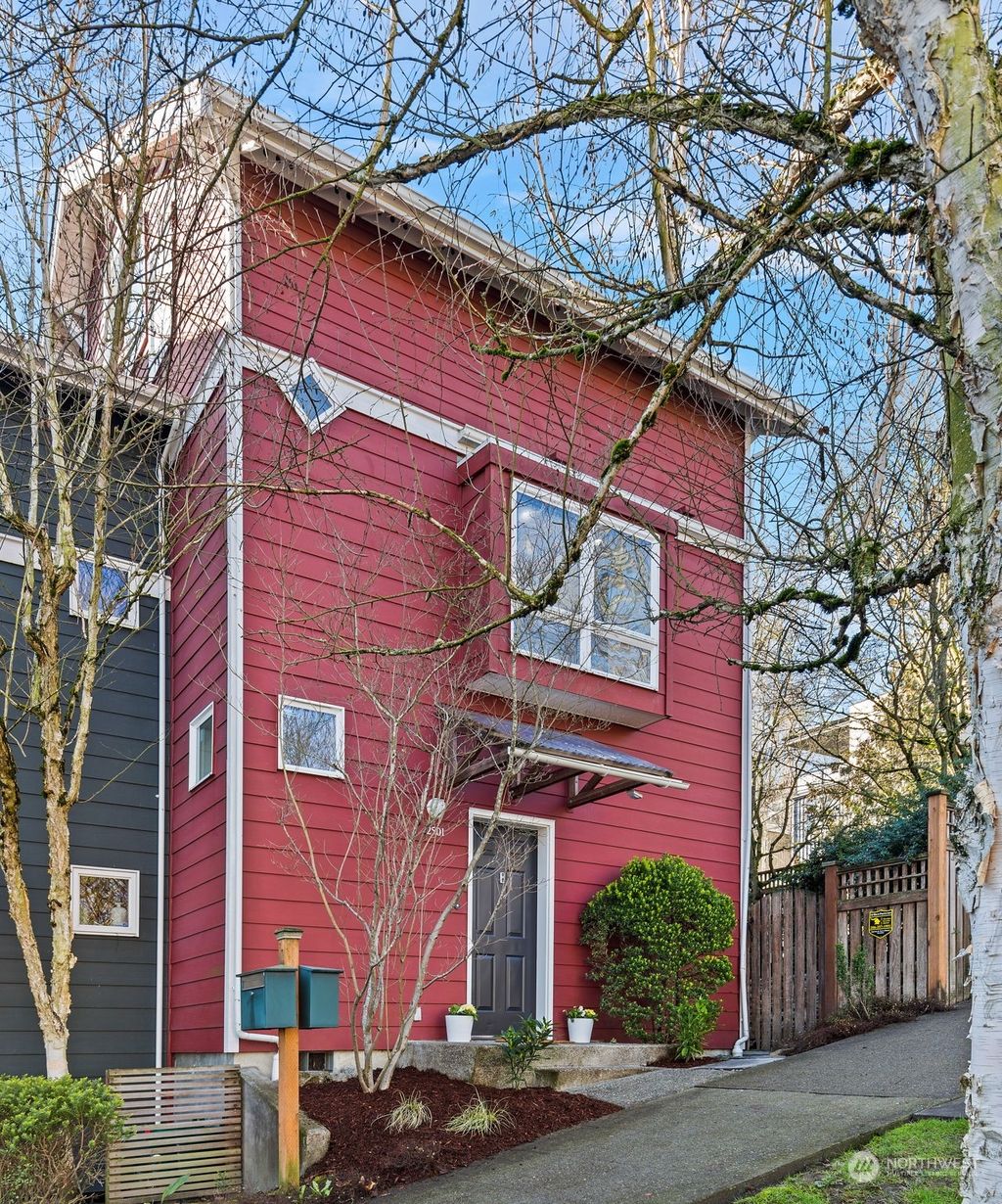 Photo of 2501 E John Street #2501, Seattle, WA 98112 (MLS # 2036146)