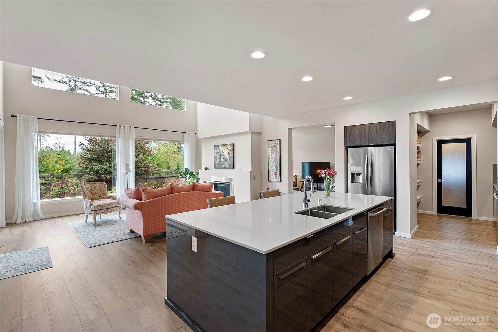 4635 Olivine Drive SW