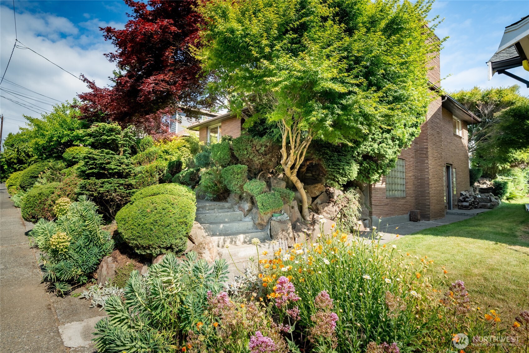 2842 NW 67th Street
