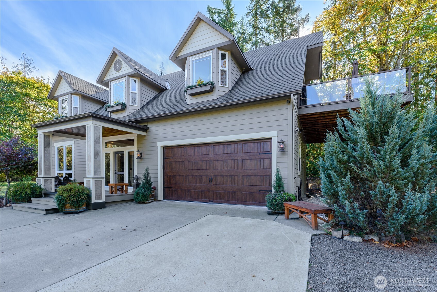 211 Yellow Brick Road