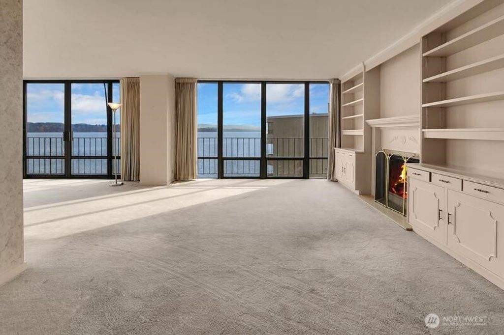 Photo of 1620 43rd Avenue E #1B, Seattle, WA 98112 (MLS # 2508628)