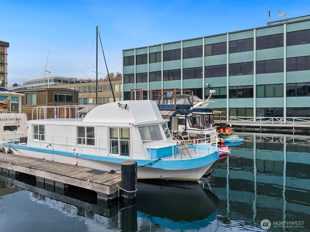 Photo of 1818 Westlake Avenue N #D22, Seattle, WA 98109 (MLS # 2505559)