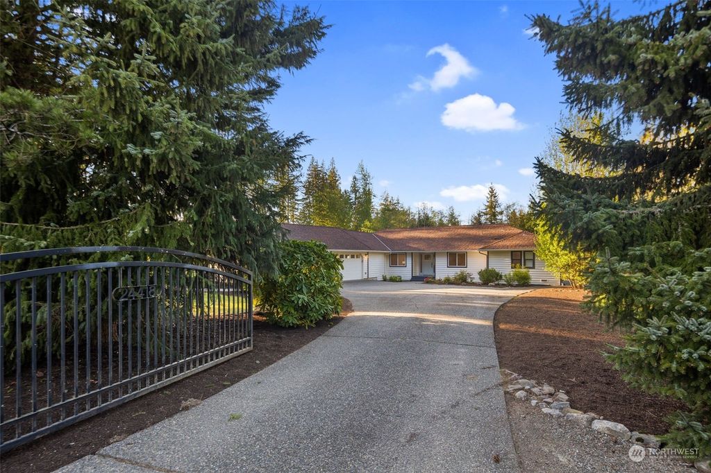 Photo of 24418 NE 102nd Street, Redmond, WA 98053 (MLS # 2227392)