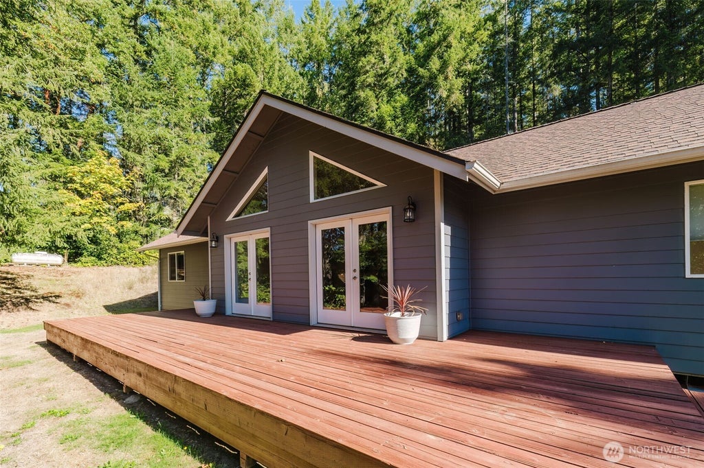Photo of 9535 Olalla Valley Road SE, Port Orchard, WA 98367 (MLS # 2590673)