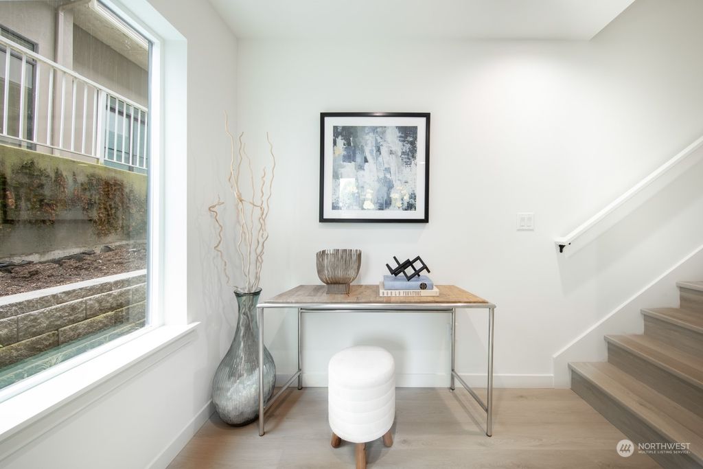 Photo of 12314 14th Avenue NE #E, Seattle, WA 98125 (MLS # 2221957)