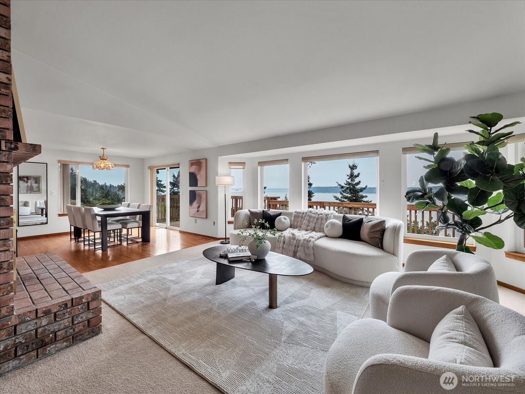 Photo of 2335 Mukilteo Speedway, Mukilteo, WA 98275 (MLS # 2426934)