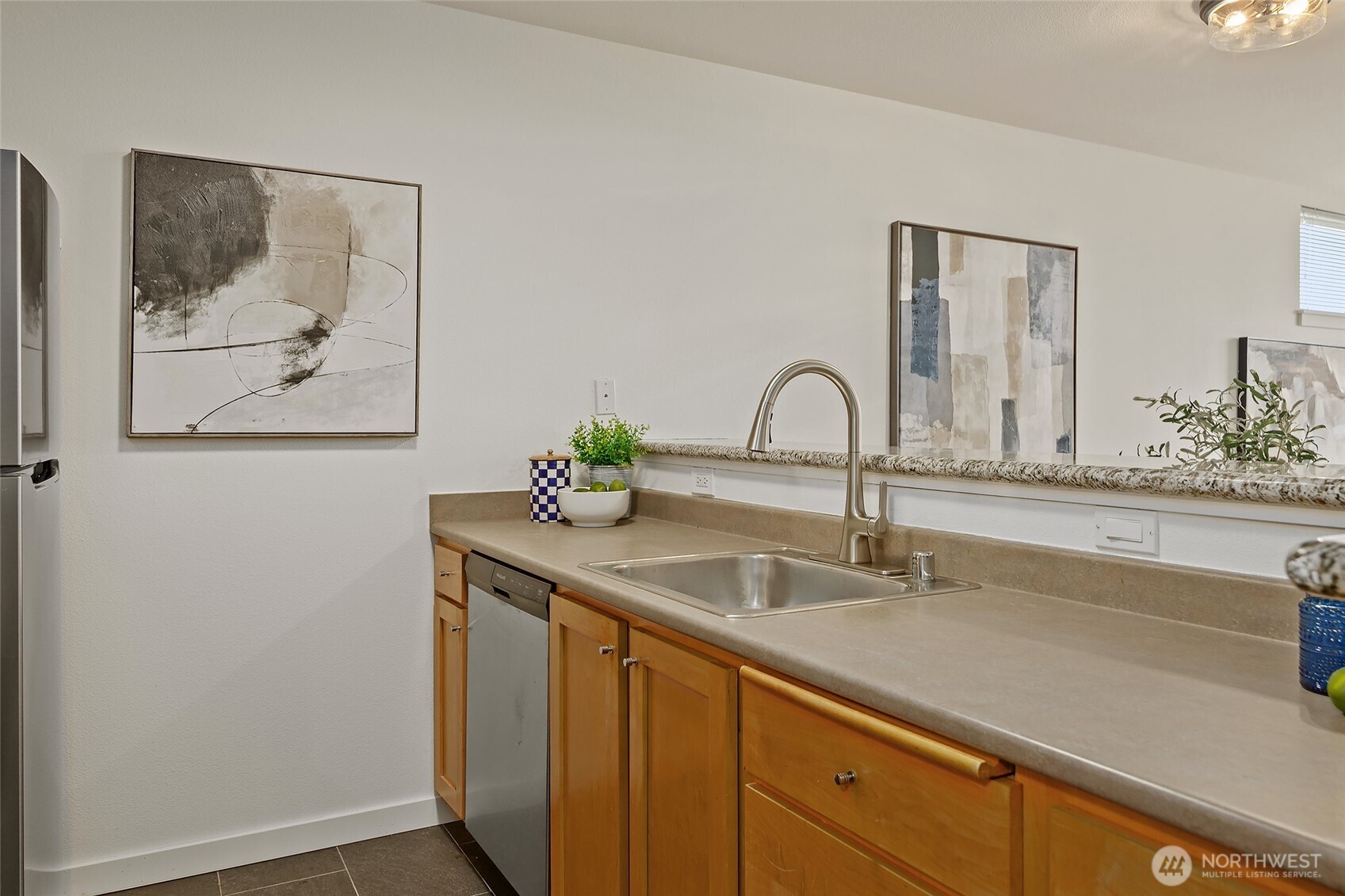 303 23rd Avenue S 304