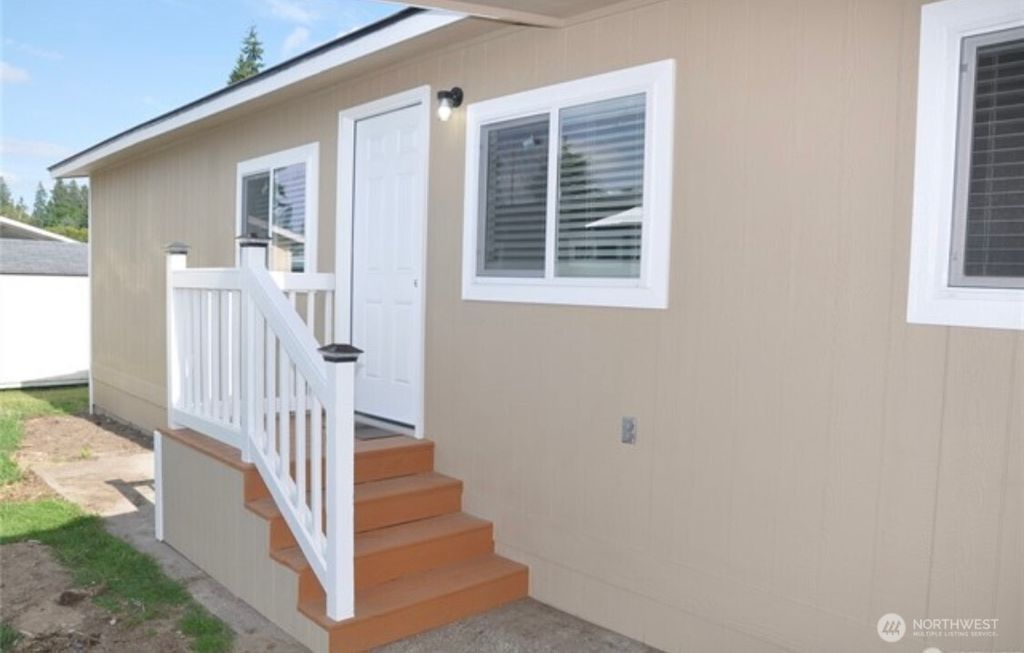 Photo of 18501 52nd Avenue W #31, Lynnwood, WA 98037 (MLS # 2459828)