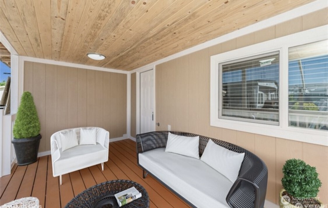 18501 52nd Avenue W 31