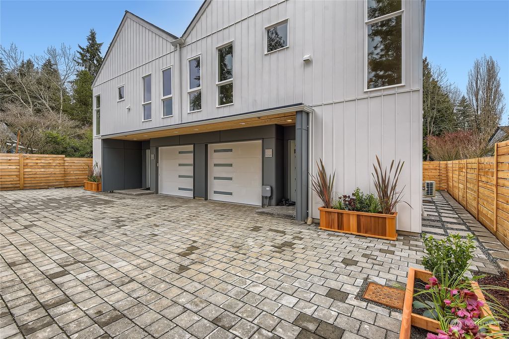 Photo of 13018 23rd Avenue NE #B, Seattle, WA 98125 (MLS # 2045279)