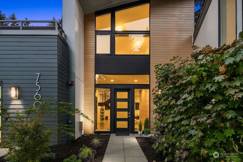 Photo of 7560 86th Avenue SE, Mercer Island, WA 98040 (MLS # 2031963)