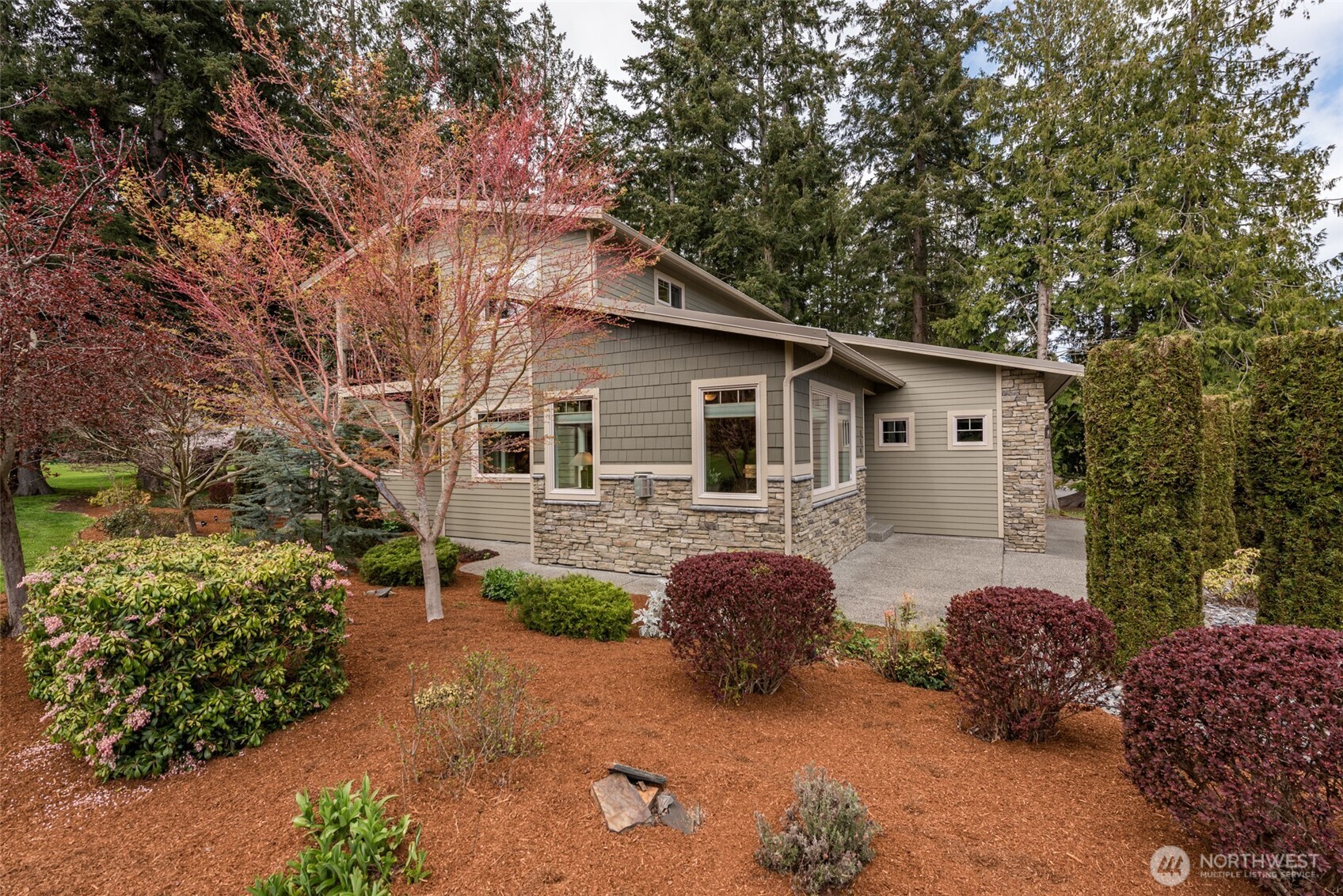 114 Greenway Drive
