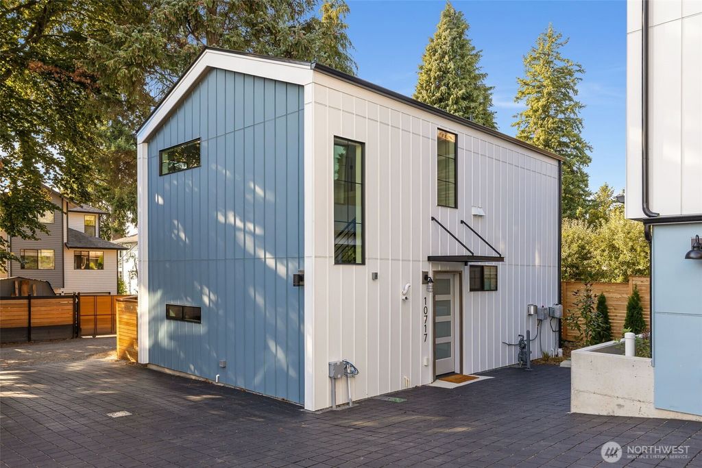 Photo of 10717 2nd Avenue NW, Seattle, WA 98177 (MLS # 2438075)