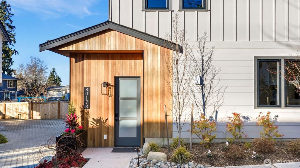 Photo of 8017 126th Avenue NE #B, Kirkland, WA 98033 (MLS # 2470117)