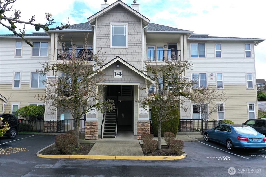 Photo of 15026 40th Avenue #14302, Lynnwood, WA 98087 (MLS # 2489774)