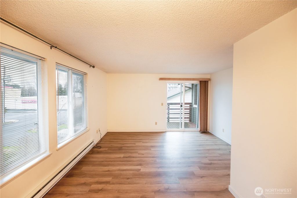 Photo of 1534 Franklin Street, Bellingham, WA 98225 (MLS # 2494539)