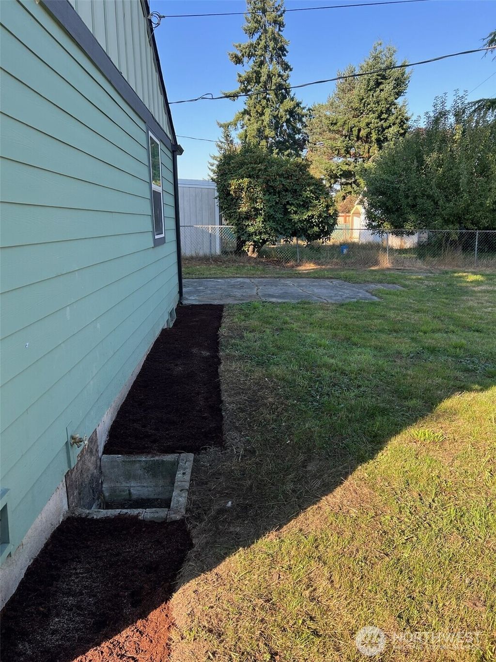 Photo of 915 E 52nd Street, Tacoma, WA 98404 (MLS # 2444500)
