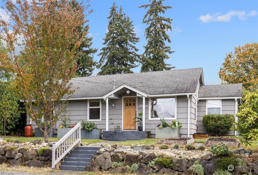 Photo of 12544 2nd Avenue NW, Seattle, WA 98177 (MLS # 2010452)