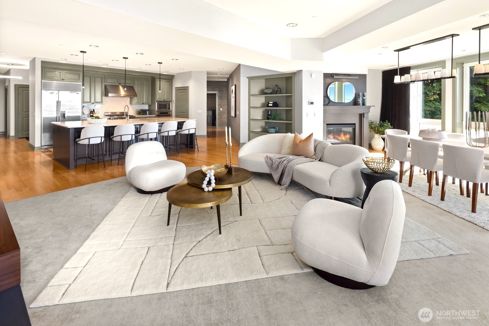 505 W Mercer Place #101