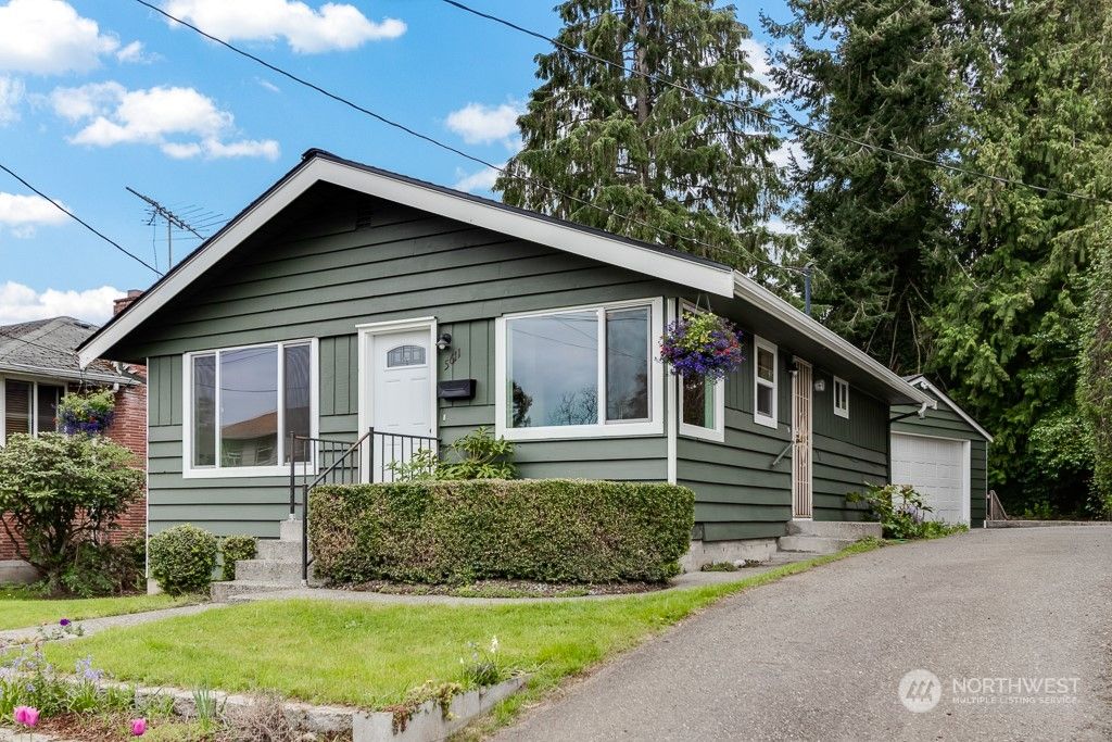 Photo of 5611 S Prentice Street, Seattle, WA 98178 (MLS # 2064115)