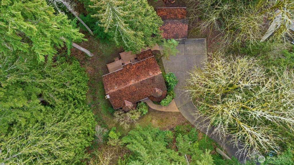 Photo of 119 Louis Thompson Road NE, Sammamish, WA 98074 (MLS # 2365185)