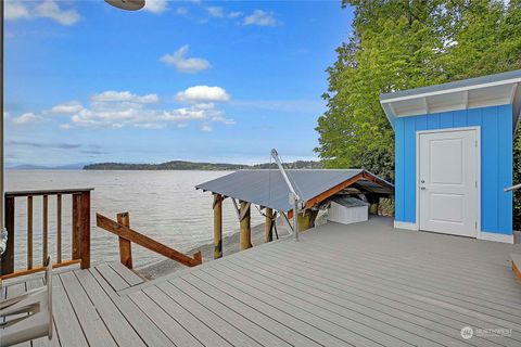 A home in Camano Island