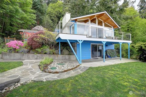 A home in Camano Island