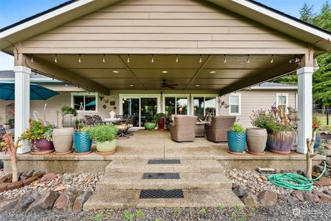 A home in Chehalis