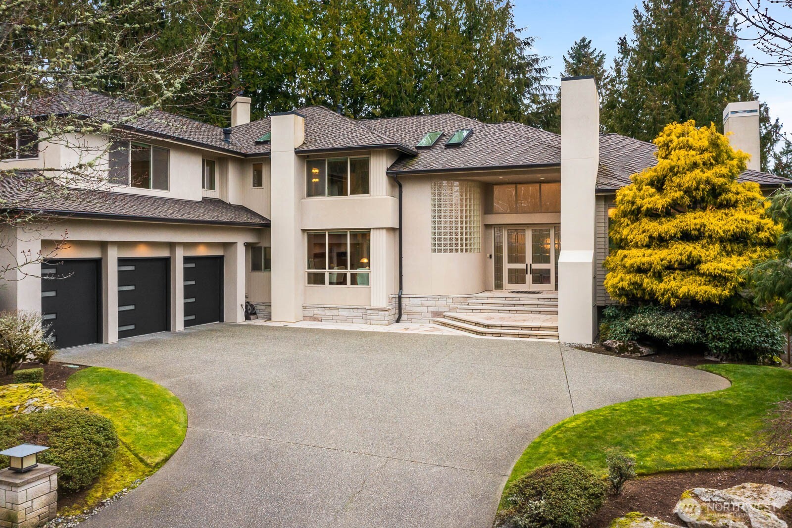 18206 NW Montreux Drive