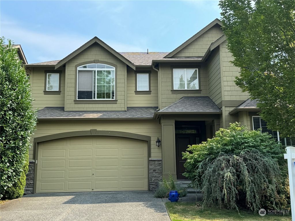 Photo of 10920 243rd Avenue NE, Redmond, WA 98053 (MLS # 2274931)