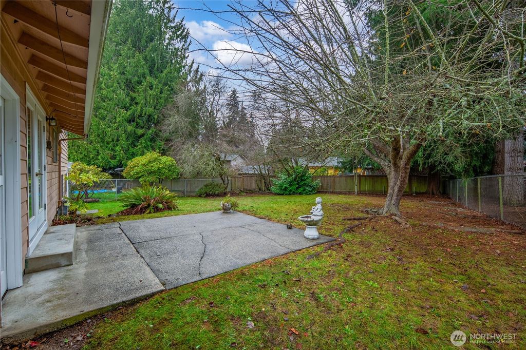 Photo of 23207 45th Avenue W, Mountlake Terrace, WA 98043 (MLS # 2459141)