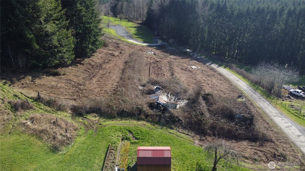 Photo of 0 Lenora Lane, Kelso, WA 98626 (MLS # 2484237)