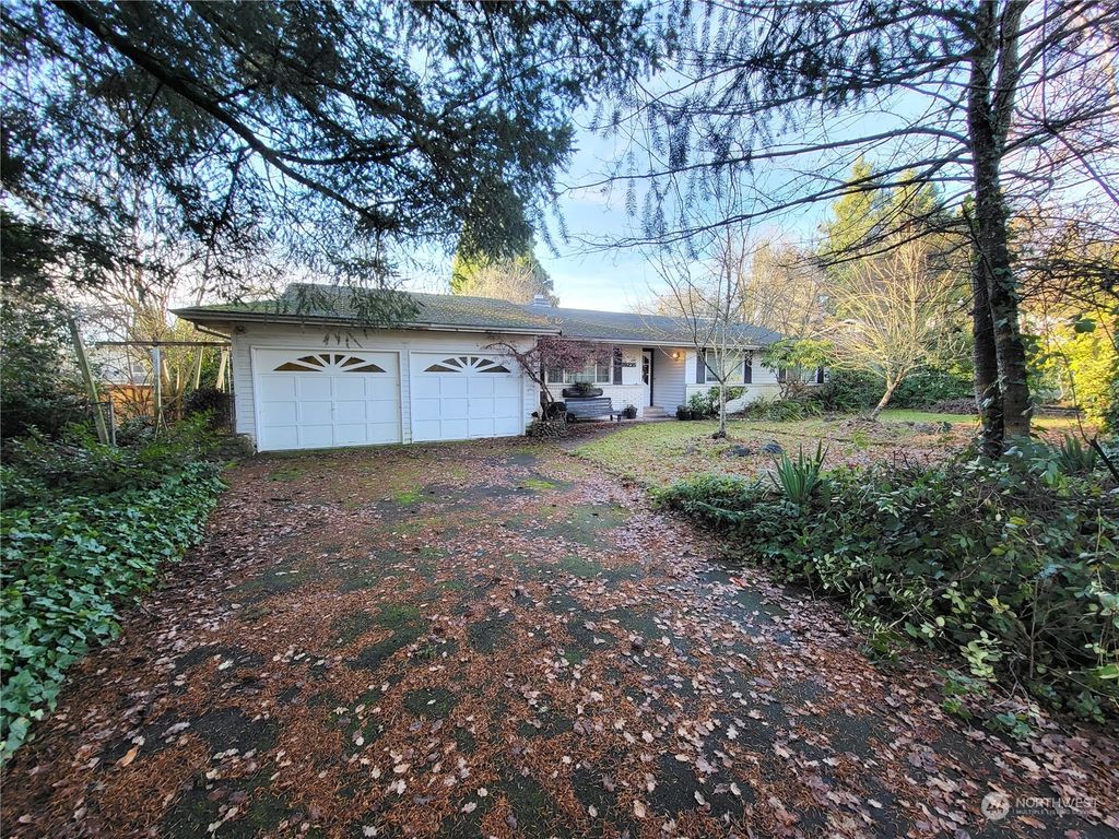 Photo of 26235 144th Avenue SE, Kent, WA 98042 (MLS # 2183738)