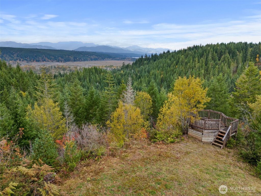 Photo of 101 E Amy Court, Shelton, WA 98584 (MLS # 2448741)