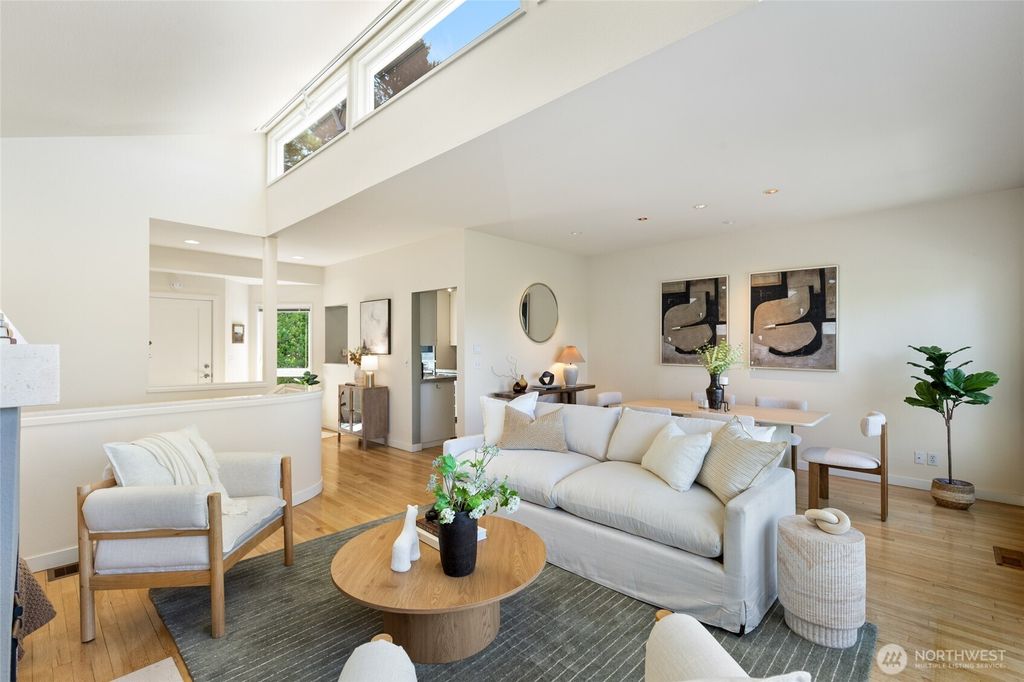 Photo of 101 NW 58th Street #10, Seattle, WA 98107 (MLS # 2409077)