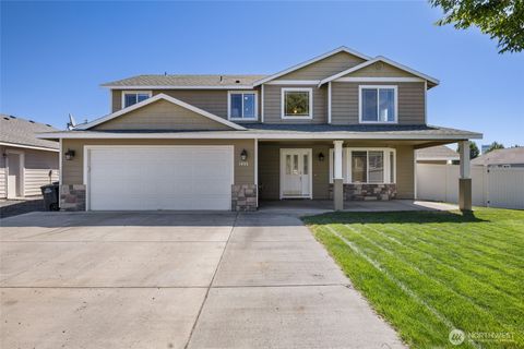 Photo of 1055 July Court, Moses Lake, WA 98837 (MLS # 2414135)