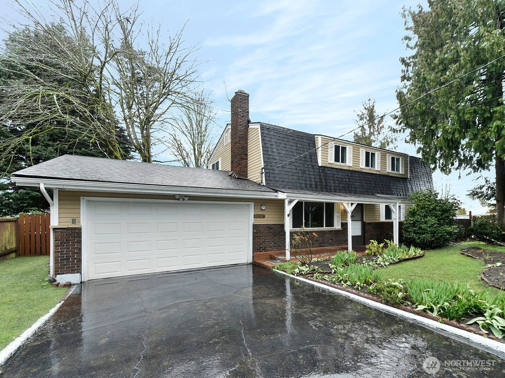 Photo of 20209 106th Avenue SE, Kent, WA 98031 (MLS # 2491572)